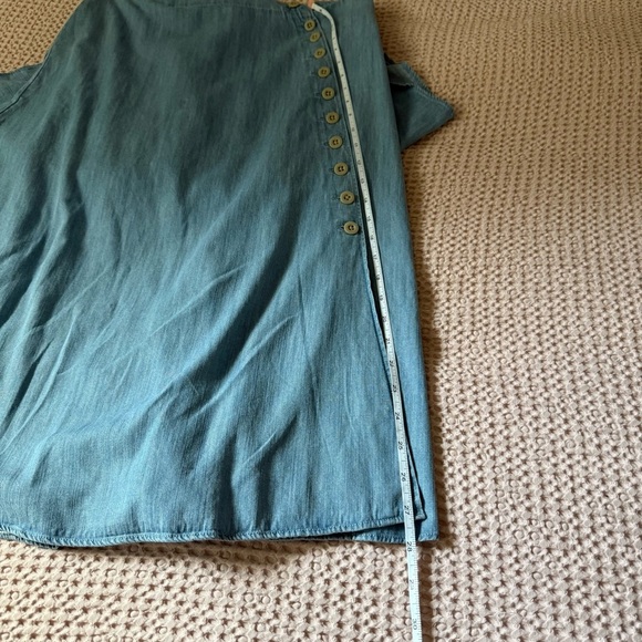 Madewell Denim Wrap Midi Dress Blue Chambray Button Front Size 4 - Picture 12 of 12